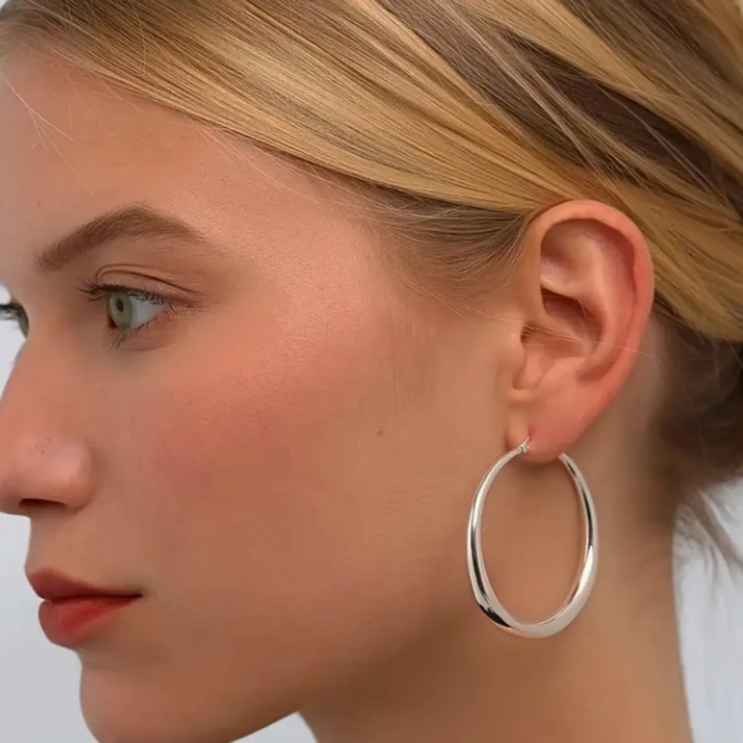 5mm Wide Gold Hoop Earrings for Women, Gold/Silver Hypoallergenic Sterling Silver Hoop Earrings Large Gold Hoop Earrings Lightweight Big Hoop Earrings for Women 40/50/60/70mm