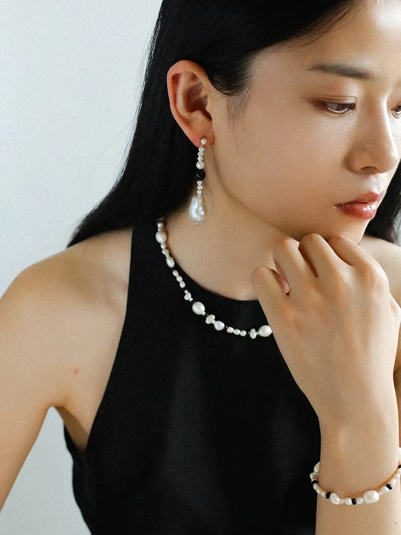 Baroque Pearl and Black Onyx Beaded Necklace