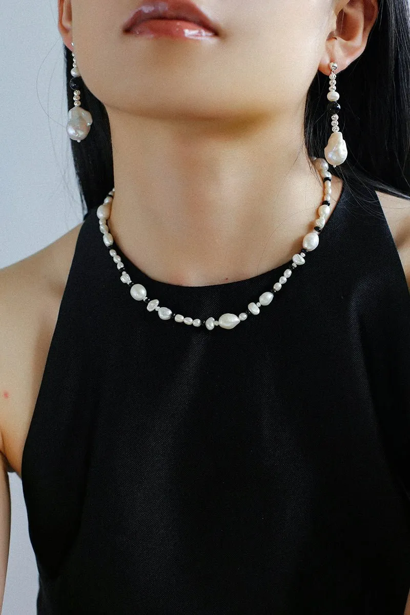 Baroque Pearl and Black Onyx Beaded Necklace