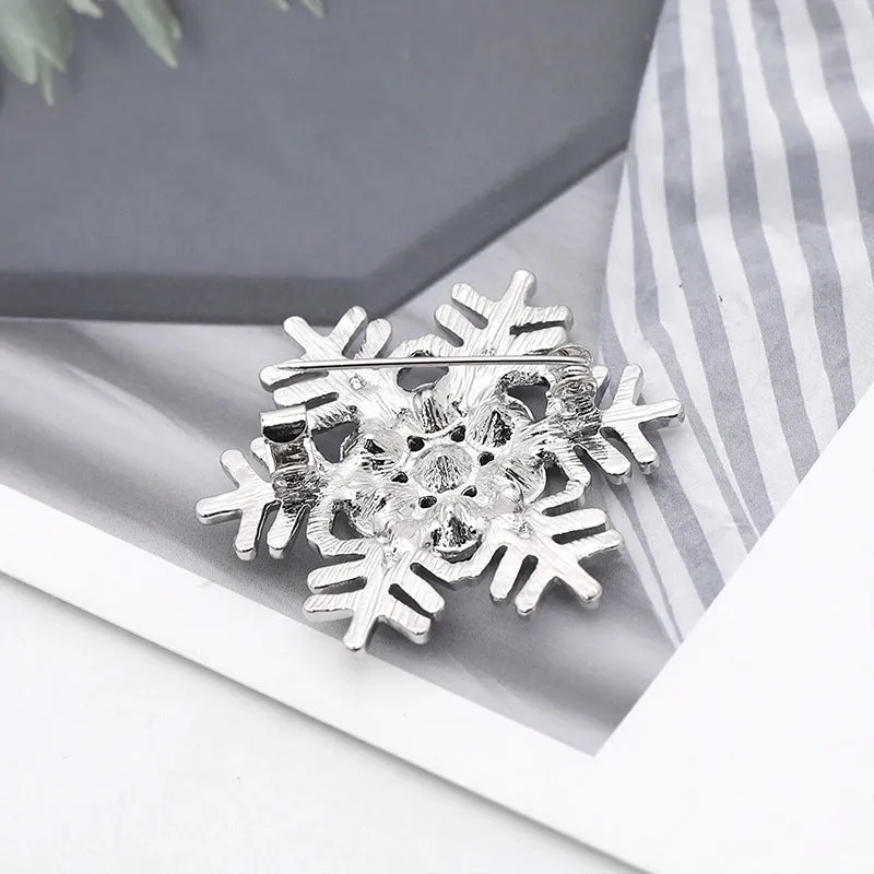 European And American Classic Christmas Series Christmas Brooch Women's Christmas Snowflake Garland Ski Snowman Brooch