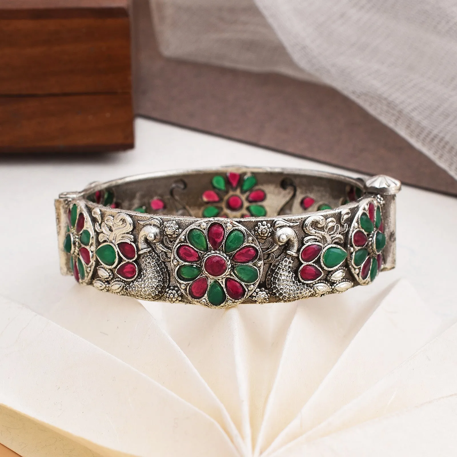 Nishchal One Piece Bangle