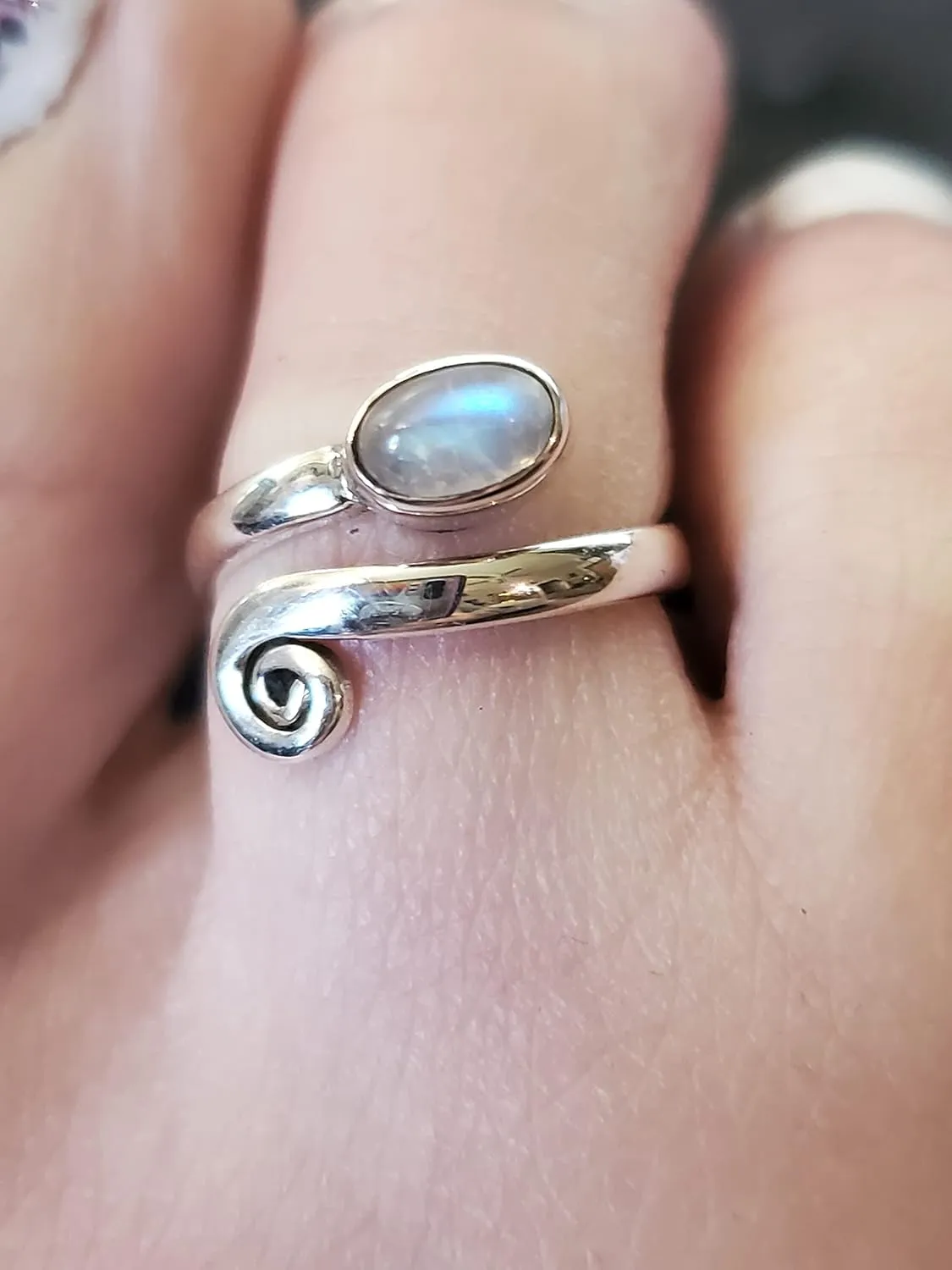Rainbow Moonstone Stone Toe rings - 925 Sterling Silver Toe ring- Midi Ring Girls Women Body Jewelry Adjustable Toe Ring Handmade Toe Ring Natural Gemstone Toe Rings