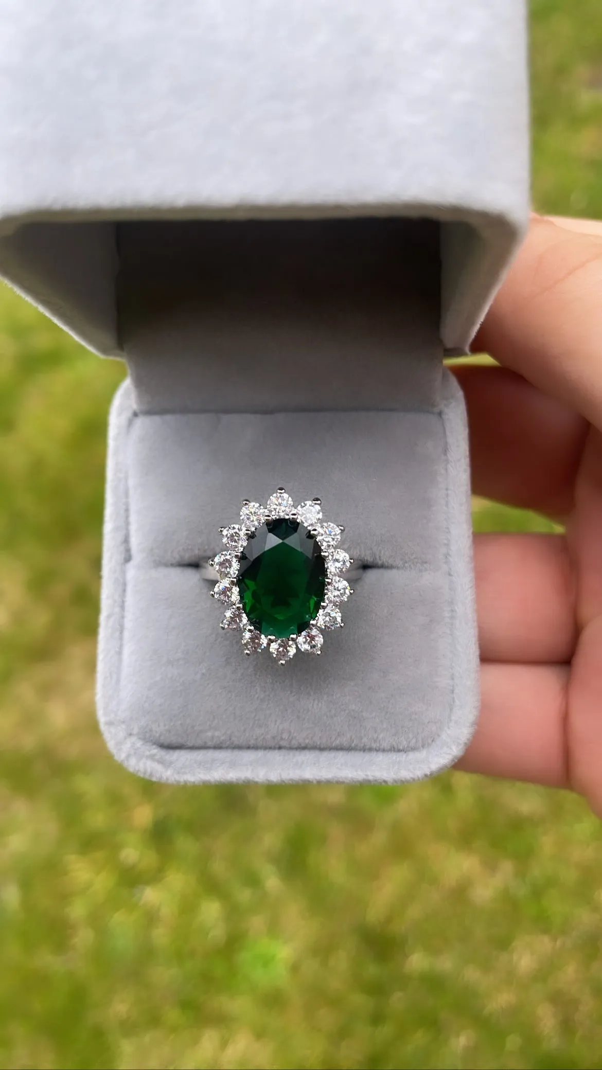 Sterling Silver Emerald  Ring